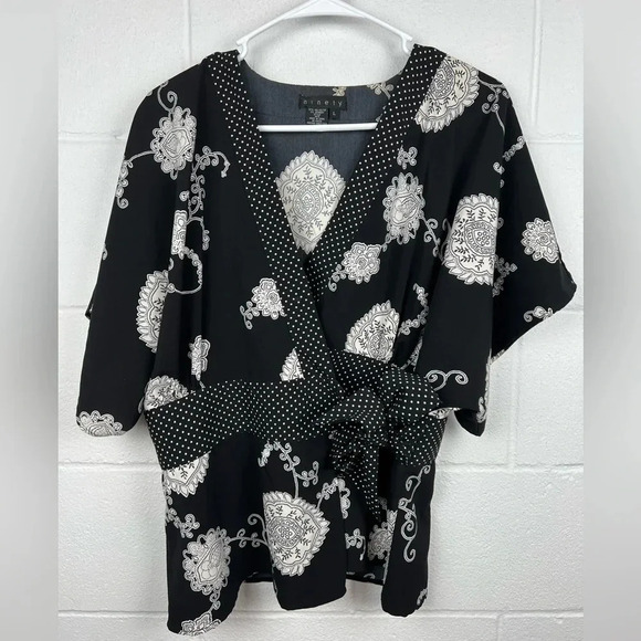 Gorgeous Black & White Wrap Blouse by Ninety Size Large - Picture 1 of 6